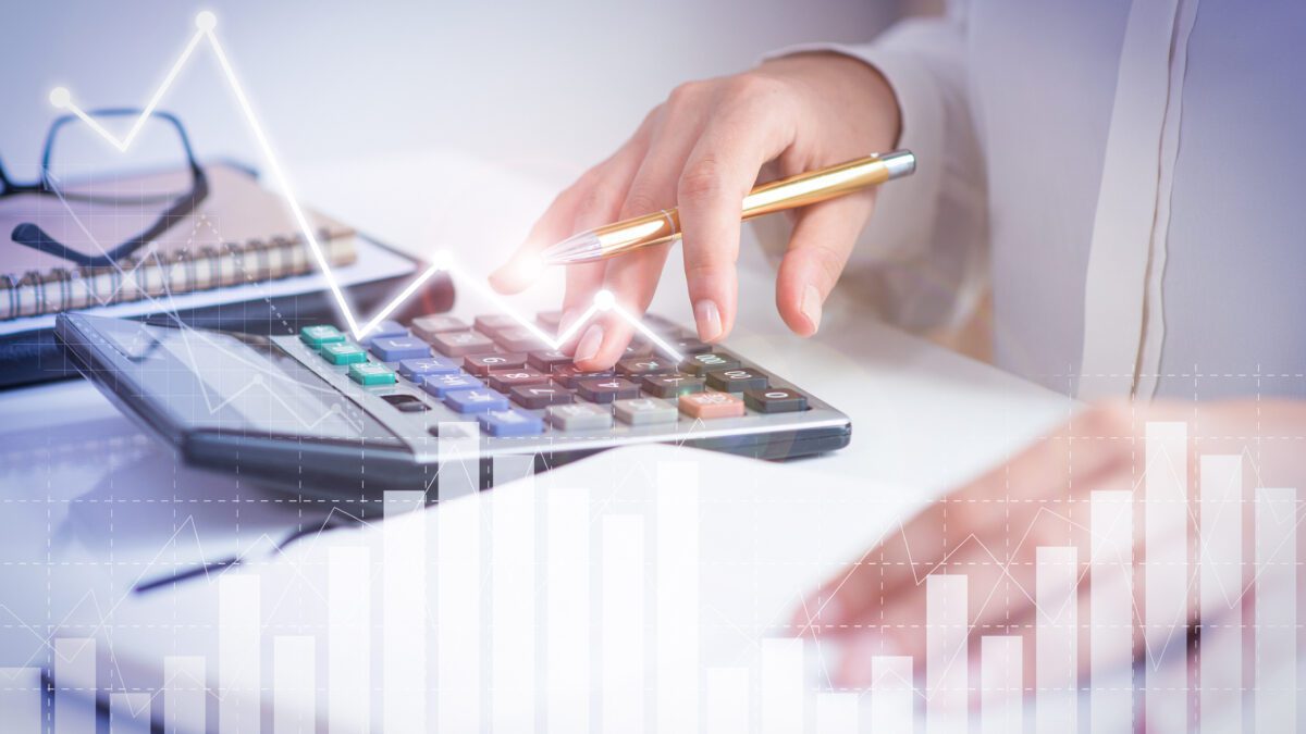 تاثیر فناوری اطلاعات بر تحولات حسابداری: یک بررسی جامع